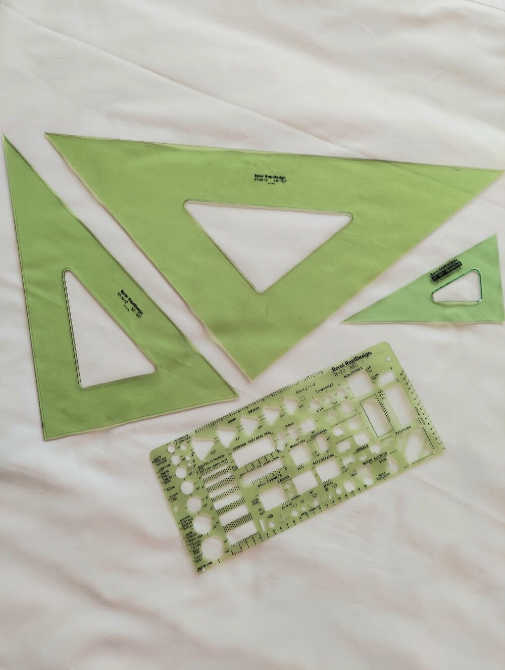 Berol RapiDesign Triangles (3), Architectual Template (1),Drafting-Drawing Tools - Picture 3 of 8